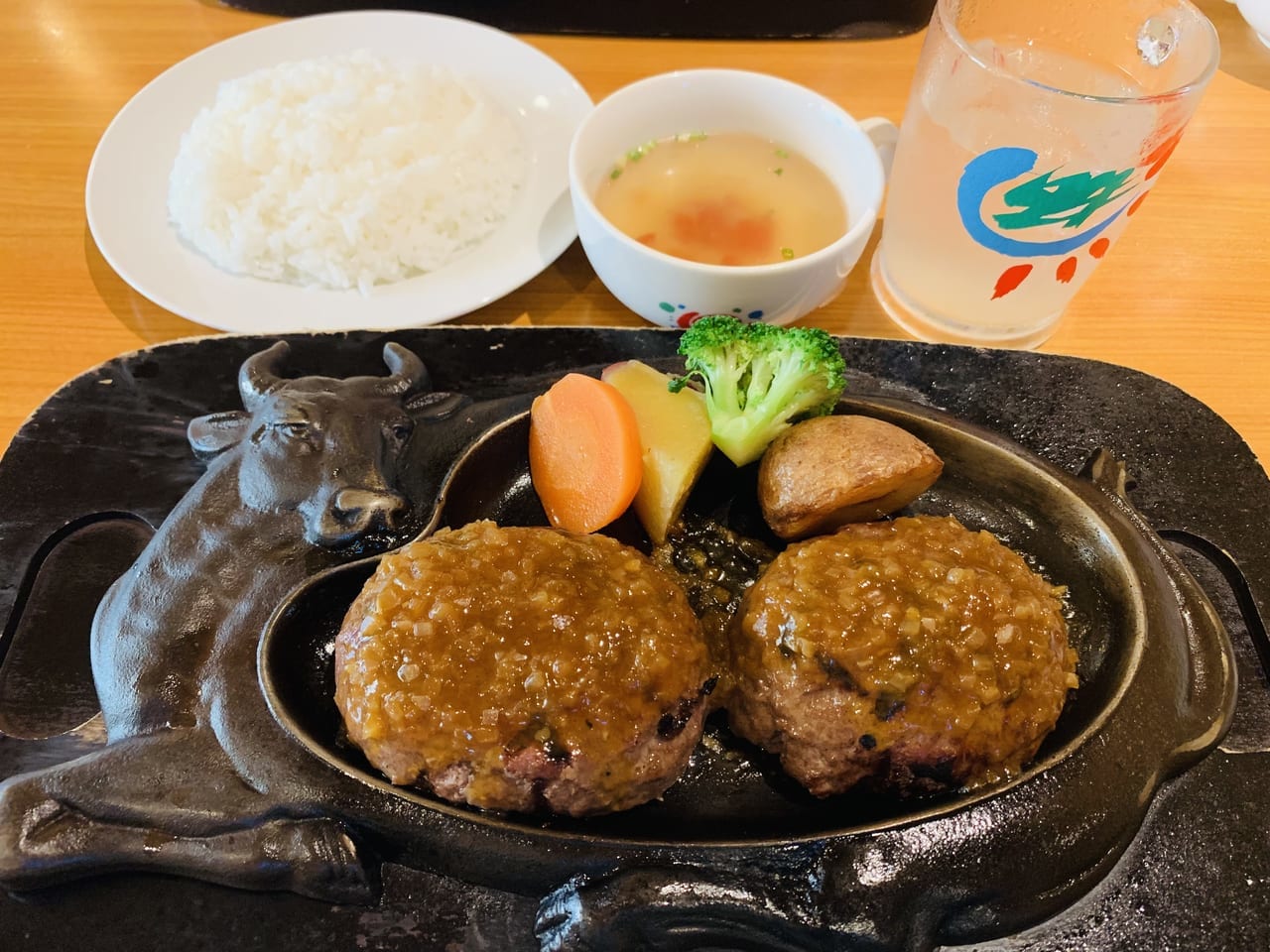 藤枝市の炭焼きレストランさわやか