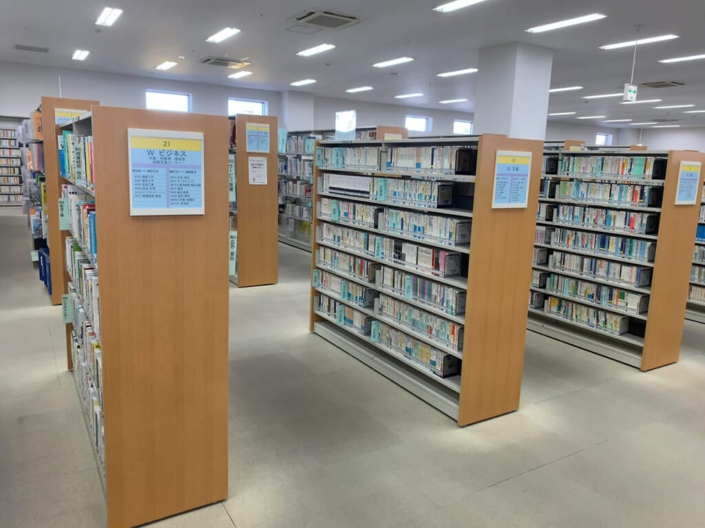 藤枝市の駅南図書館
