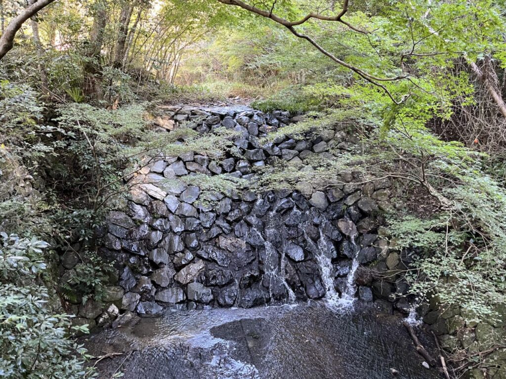 藤枝市のつたの細道公園