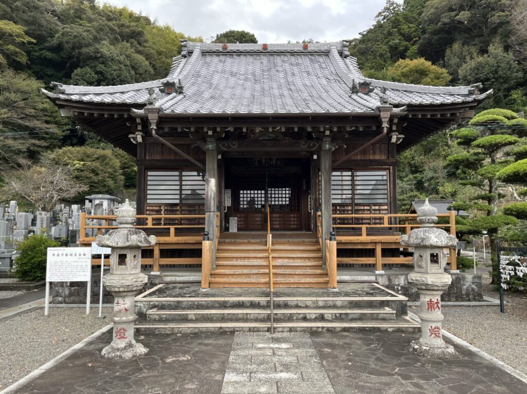 藤枝市の鬼岩寺